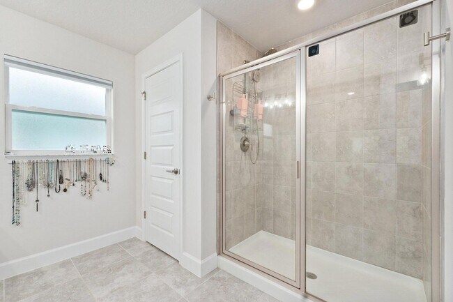 Building Photo - 8324 Amalfi Cir
