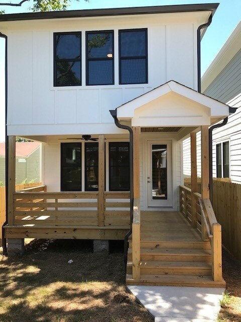 Building Photo - Coming Soon! Great modern rental in The Nations!