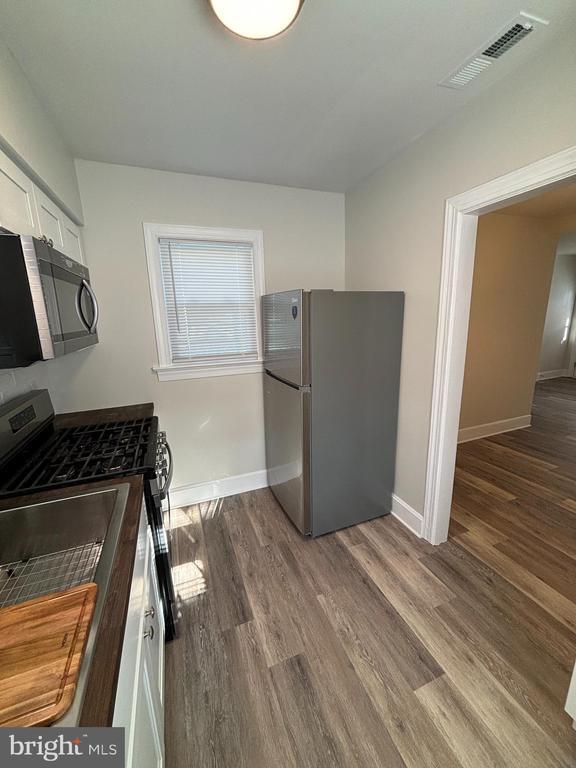 Building Photo - 18 Wrightson Ave