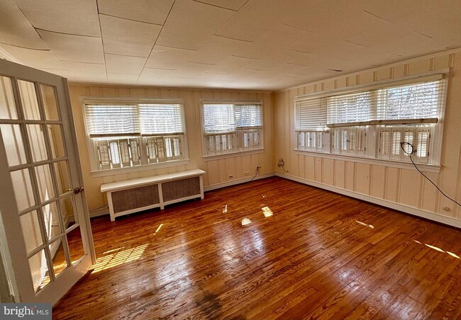 Building Photo - 8122 John Mosby Hwy