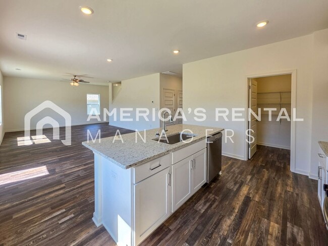 Building Photo - New Construction Home for Rent!