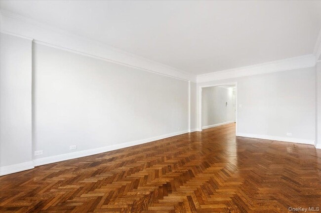 Building Photo - 45 Popham Rd