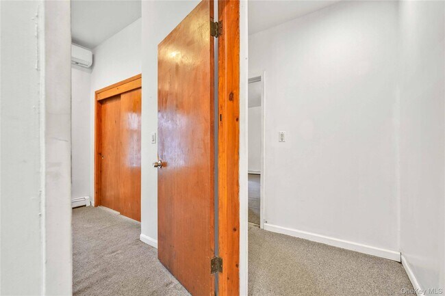 Building Photo - 84-39 Lefferts Blvd