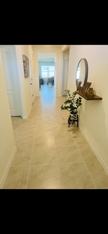 Building Photo - 2243 Tay Wes Dr