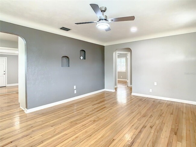 Building Photo - 5400 3rd Ave N