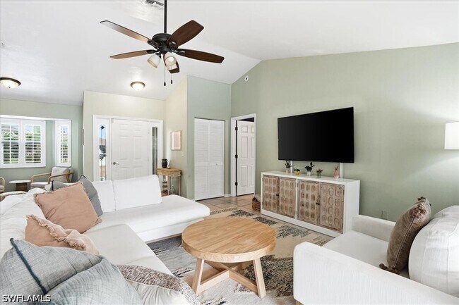 Building Photo - 27376 Imperial Oak Cir