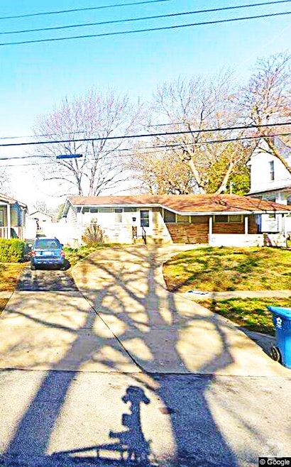 Building Photo - 3345 Eminence Blvd