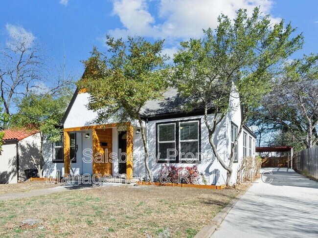 Building Photo - 3772 W 6th St