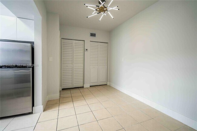 Building Photo - 920 Pennsylvania Ave