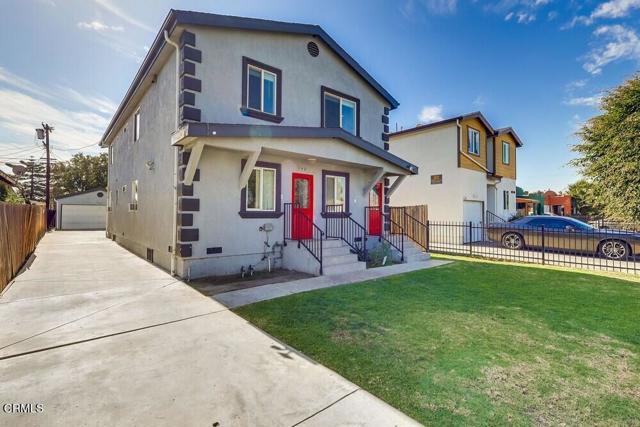 Building Photo - 140 E 101st St