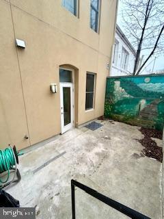 Building Photo - 4334 Farragut St