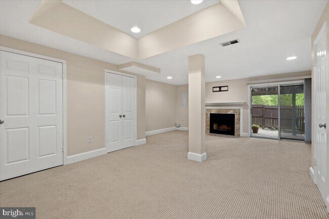 Building Photo - 6562 Sand Wedge Ct