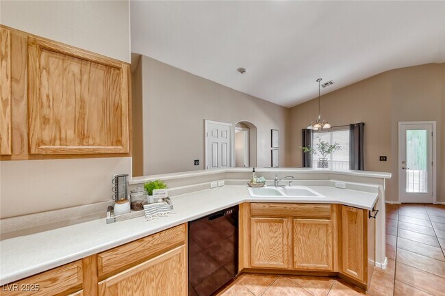 Building Photo - 6255 Dan Blocker Ave