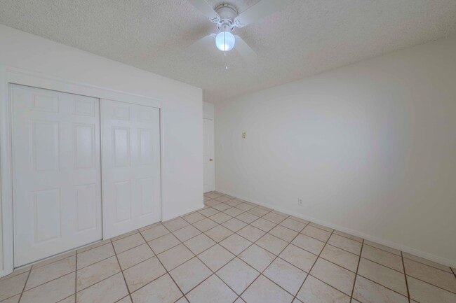 Building Photo - CORONADO