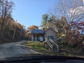 Building Photo - 750 S 9th St