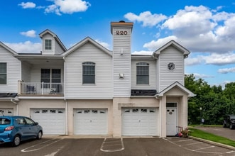 Building Photo - 220 Adams Pointe Blvd