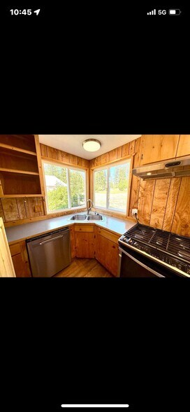 Building Photo - 3305 Bradeen Rd