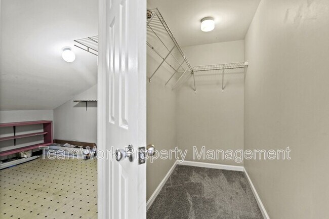 Building Photo - 2311 Tall Sail Dr