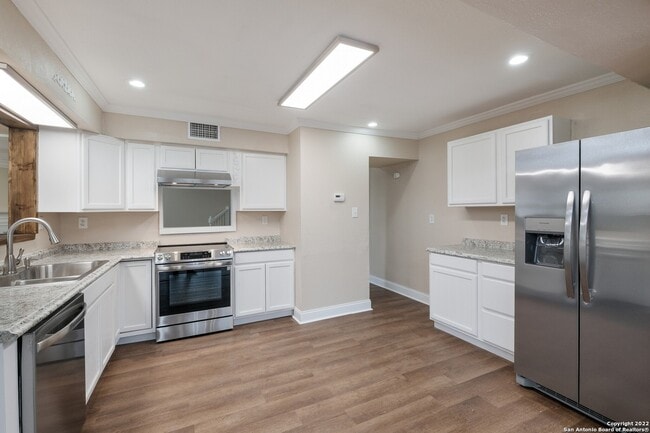 Building Photo - 2807 Casey Rd