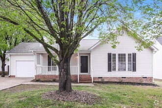 Building Photo - 2213 Maybrook Dr