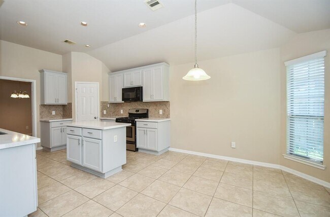 Building Photo - 2022 Haven Springs Ln