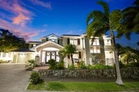 Building Photo - Luxury 4 Bed/4Bath Kailua