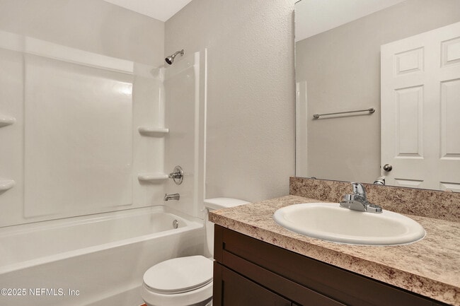 Building Photo - 6033 Carolines Ct