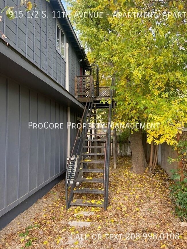 Building Photo - This is a great 1 bedroom 1 bath apartment...