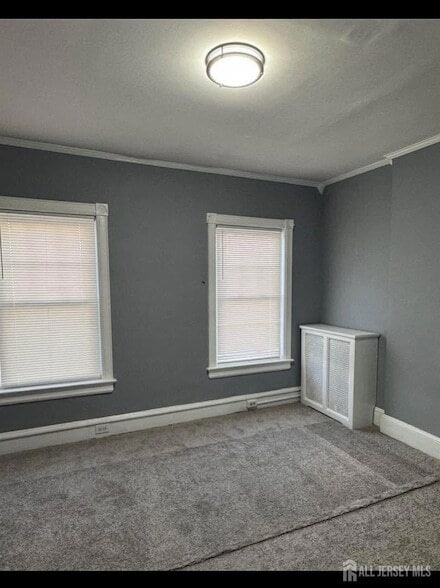 Building Photo - 22 Dunham St