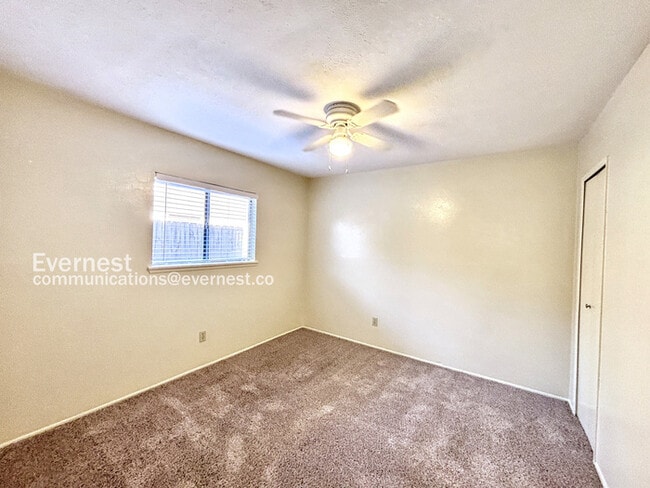 Building Photo - 5503 Canyon Forest Dr