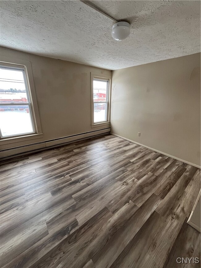 Building Photo - 684 West End Ave