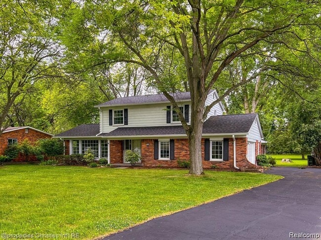 Building Photo - 126 Orchardale Dr