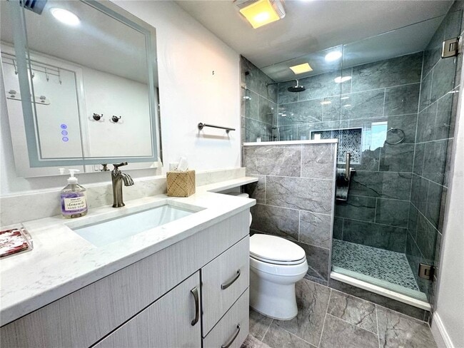 Building Photo - 5700 Escondida Blvd S