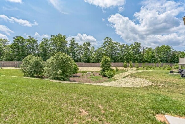 Building Photo - 16705 Tortola Dr
