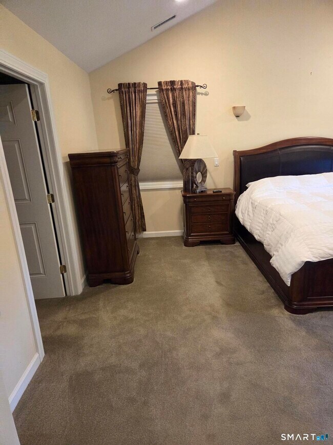 Building Photo - 216 Wells Rd