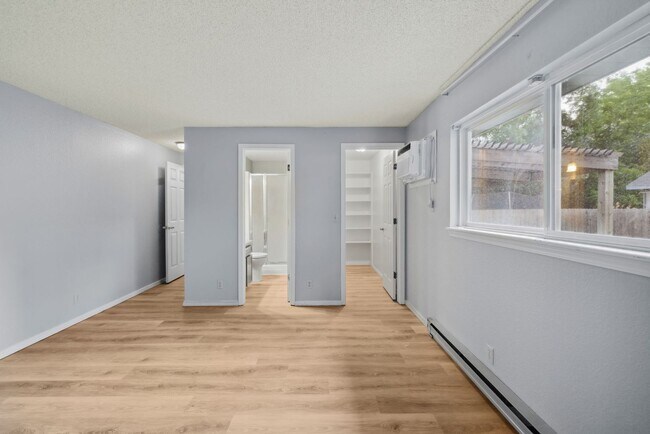 Building Photo - 3 Bedroom home near Boise River and Green ...