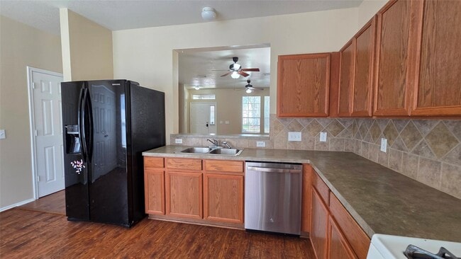 Building Photo - 16751 Pine Castle Dr