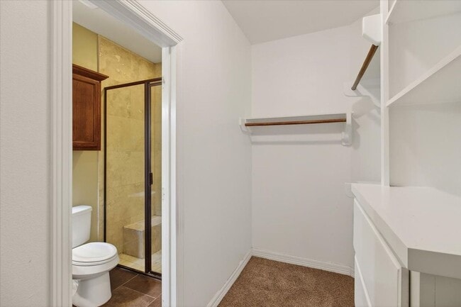 Building Photo - 6905 Anastasia Dr