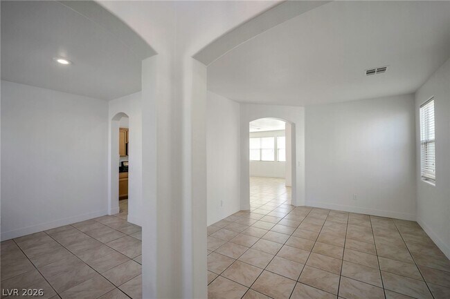 Building Photo - 9711 W Spinnaker Creek Ave