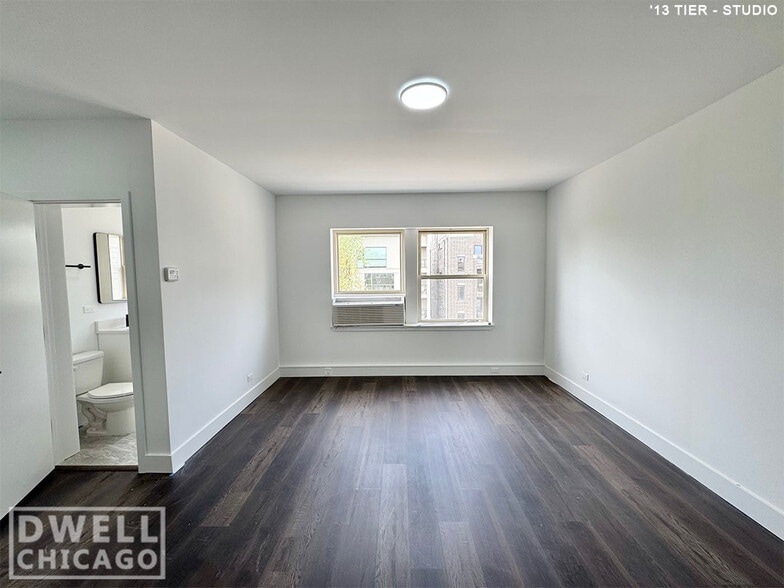 Building Photo - 5638 N Ashland Ave