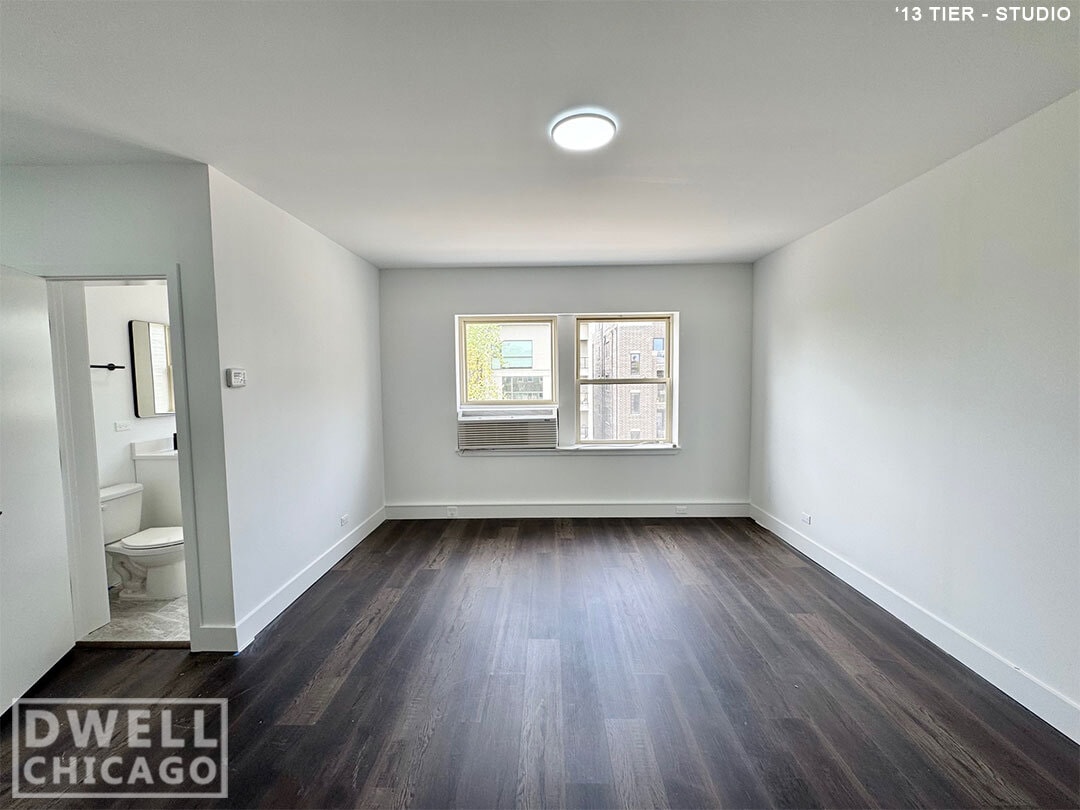 Building Photo - 5638 N Ashland Ave