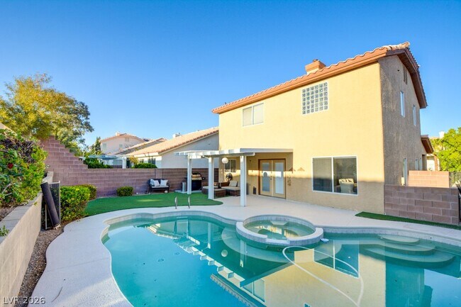 Building Photo - 3733 Horseshoe Mesa St