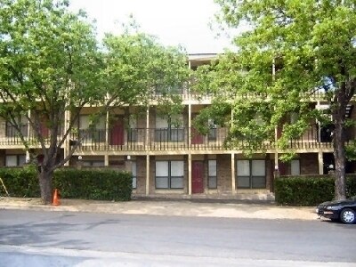 Building Photo - 3000 Guadalupe St