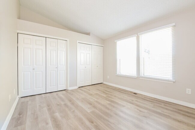 Building Photo - 4557 Gibraltar Way