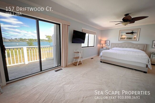 Building Photo - FURNISHED 2bd/2ba Channel Walk Condo with ...