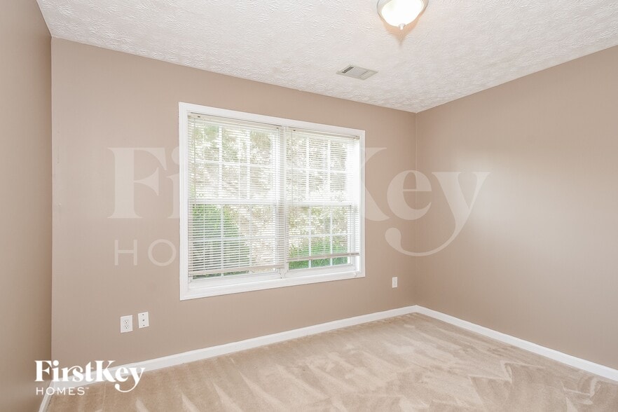 Building Photo - 2248 Lake Ranch Ct