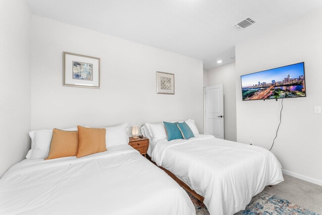 Building Photo - 8512 Bestride Bend