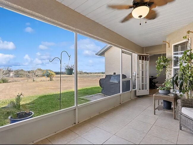 Building Photo - 1017 S Glen Meadow Loop