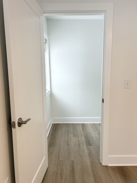 walk- in closet - 57 Monroe Ave