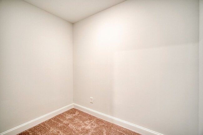 Building Photo - Lovely End Unit, Brand New Construction, 3...